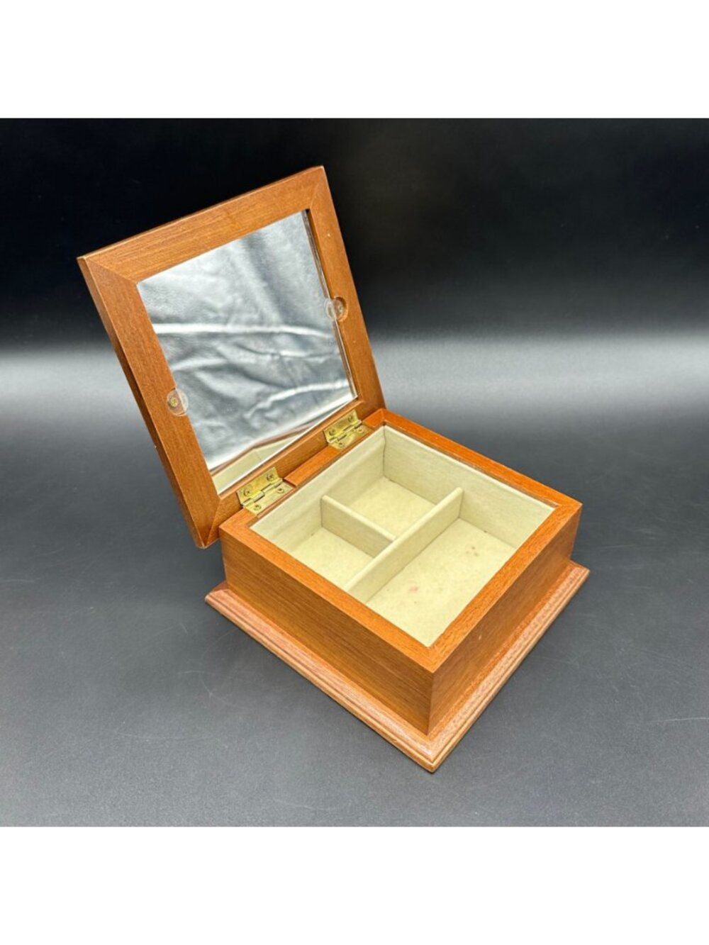 Vintage Wooden Jewelry Box Mirror Velvet Lined Prairie Girl Butterfly 1980s - Picture 5 of 10